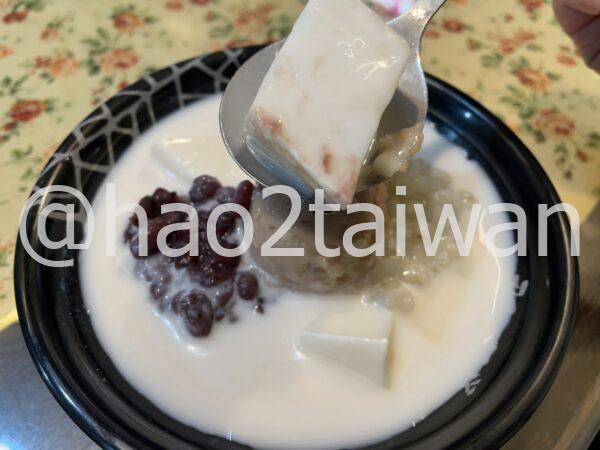 那個年代 杏仁豆腐冰の杏仁豆腐（なめらかで軽い口当たり）